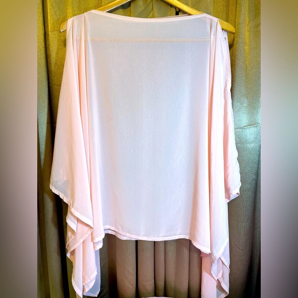 G brand pink sheet versatile oversized scarf or wrap